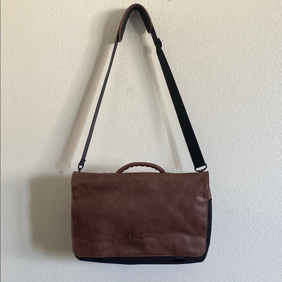 META Brown Black Large Messenger Laptop Travel Bag - Picture 1 of 10
